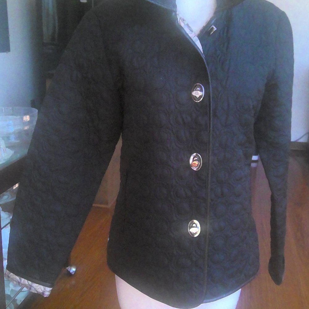 ESTUDIO BLACKE QUILTED MEDIUJACKET WITH TURN KEY BUTTONS AND PLAID LINING-MEDIUM